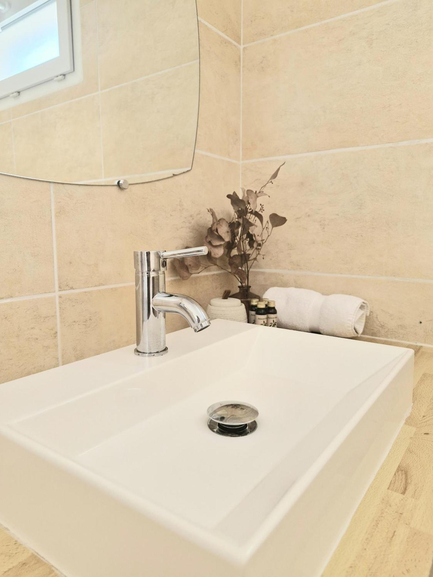 Appartement Le Loft Saintes-Maries-de-la-Mer Esterno foto